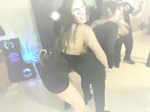 Sweet Kisses to End the Party