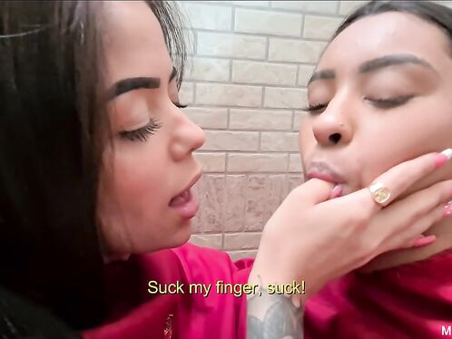 Alpha Beta Sorority: Hot Kisses Girls Exclusive Production