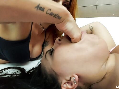 Hot Kisses Magical Meeting: Glaucia Red and Samara