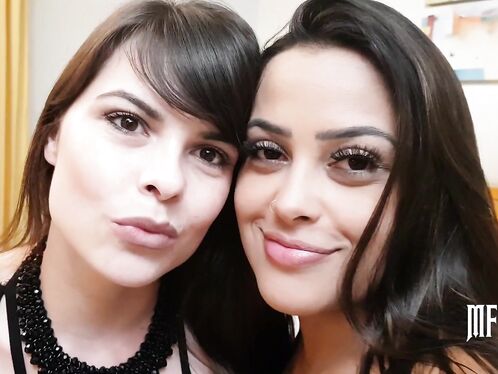 First Meeting with a Sexy Brunette