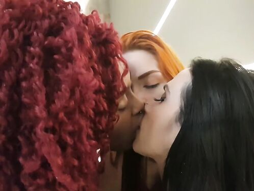 Hot Diversity in Action