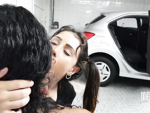 Interracial Wet Lesbian Kisses in the Garage