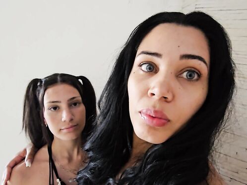 Lesbian Fantastic Kisses