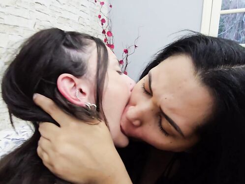 Lesbian Fantastic Kisses