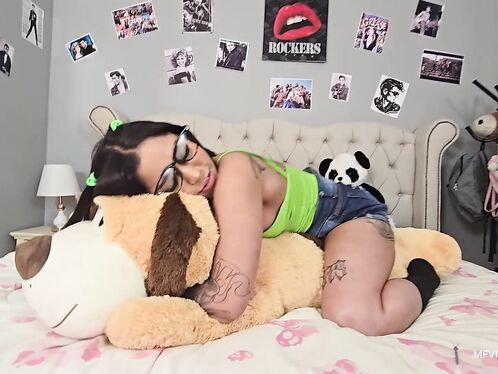 I Bet You will Like My Kiss