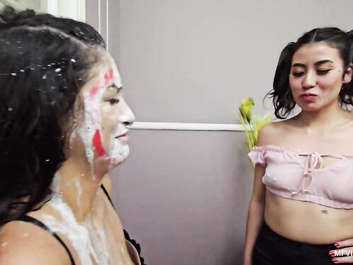 Kourtney Black Spitting In Sandy’s Face