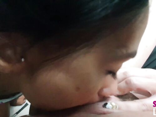 Lesbian Milf vs Young Tongue Inside – New Milf Soraya Paulista