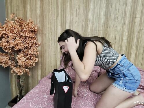 Milf vs teen (18+) – Milf Cecilia – Vol288