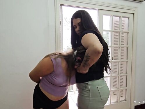 Big Hands Smother Fernanda Silva