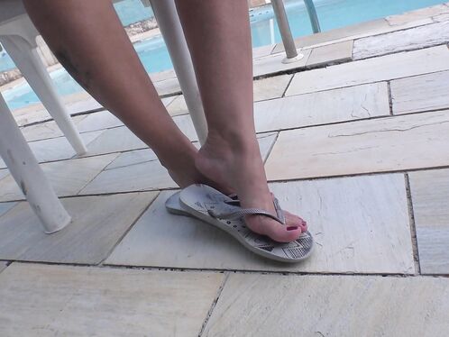 Dangling feet