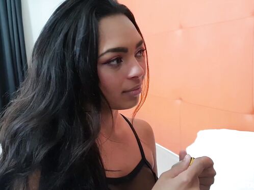 Facesitting: Face Fucking with Golden Shower